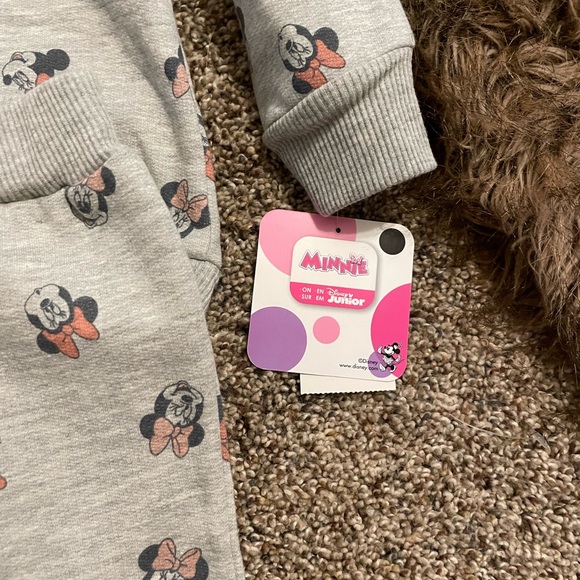 Bundle of two matching sets 3T loungewear - Picture 5 of 10